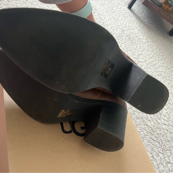 8.5 brown booties - Picture 2 of 4